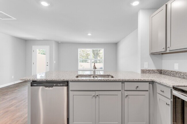 Building Photo - Beautiful Townhome at the Pines of New Hampstead