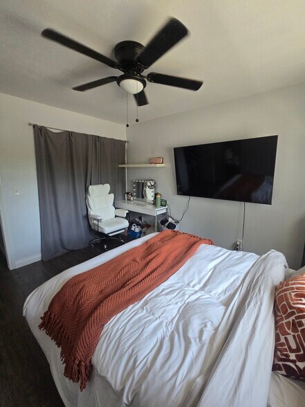 Bedroom #2 - 1668 Grand Ave