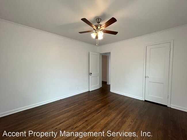 Building Photo - 2 br, 1 bath House - 815 North Gary Place