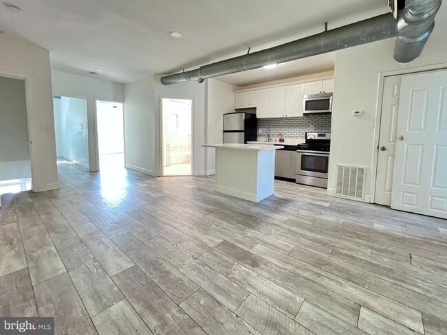 Building Photo - 5413 Georgia Ave NW