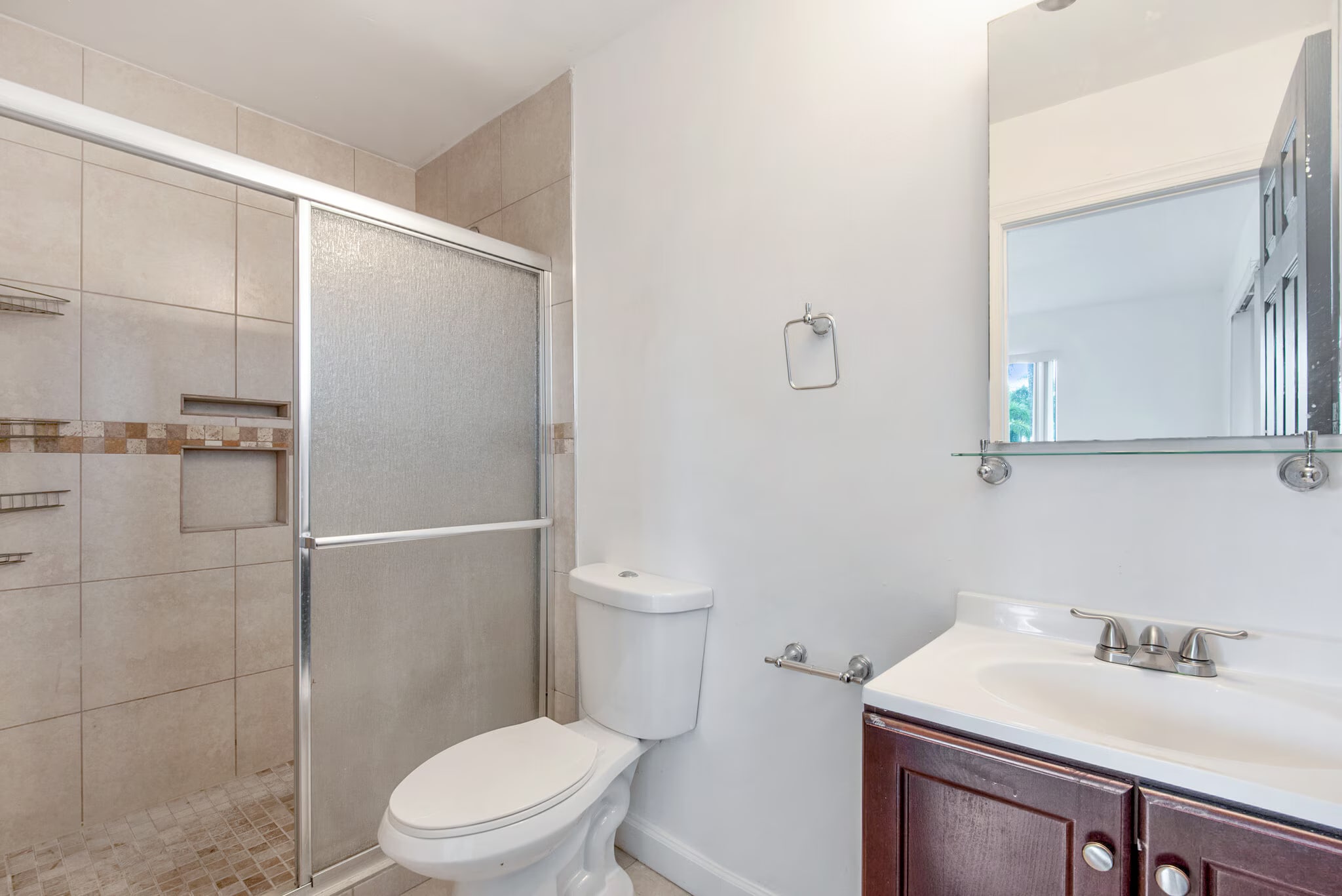 Master Bathroom - 3101 N 66th Ave