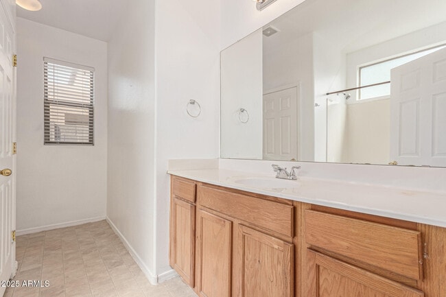 Building Photo - 4511 W T Ryan Ln