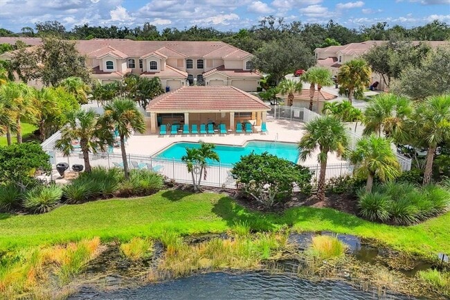 Building Photo - 4456 Streamside Ct