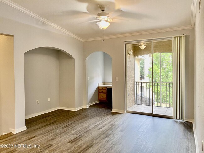 Building Photo - 10075 Gate Pkwy