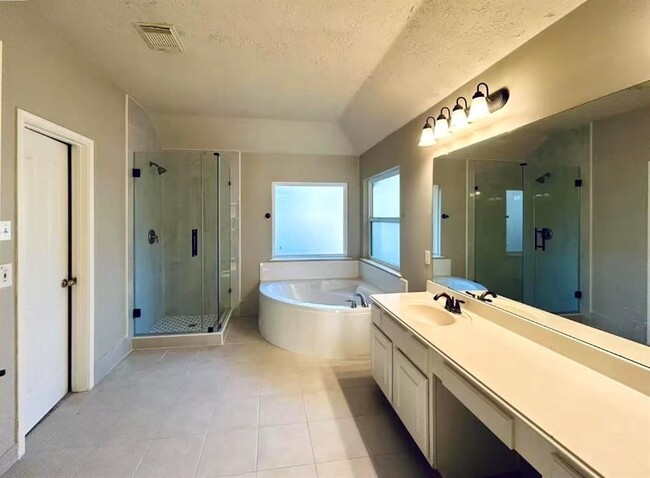Building Photo - 3415 Brinton Trails Ln