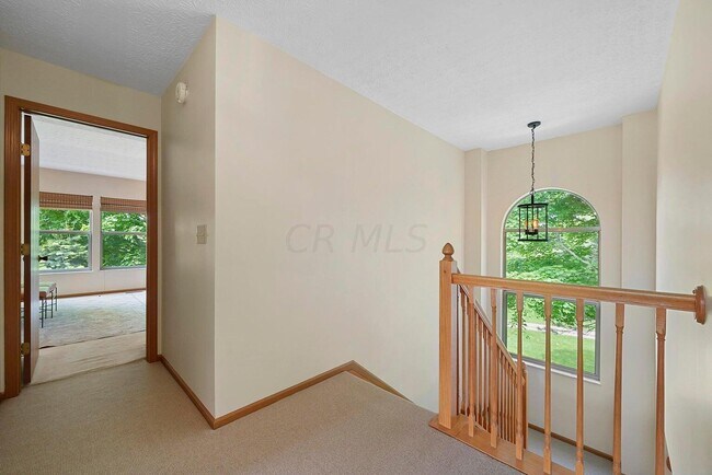 Building Photo - 758 N Starr Dr