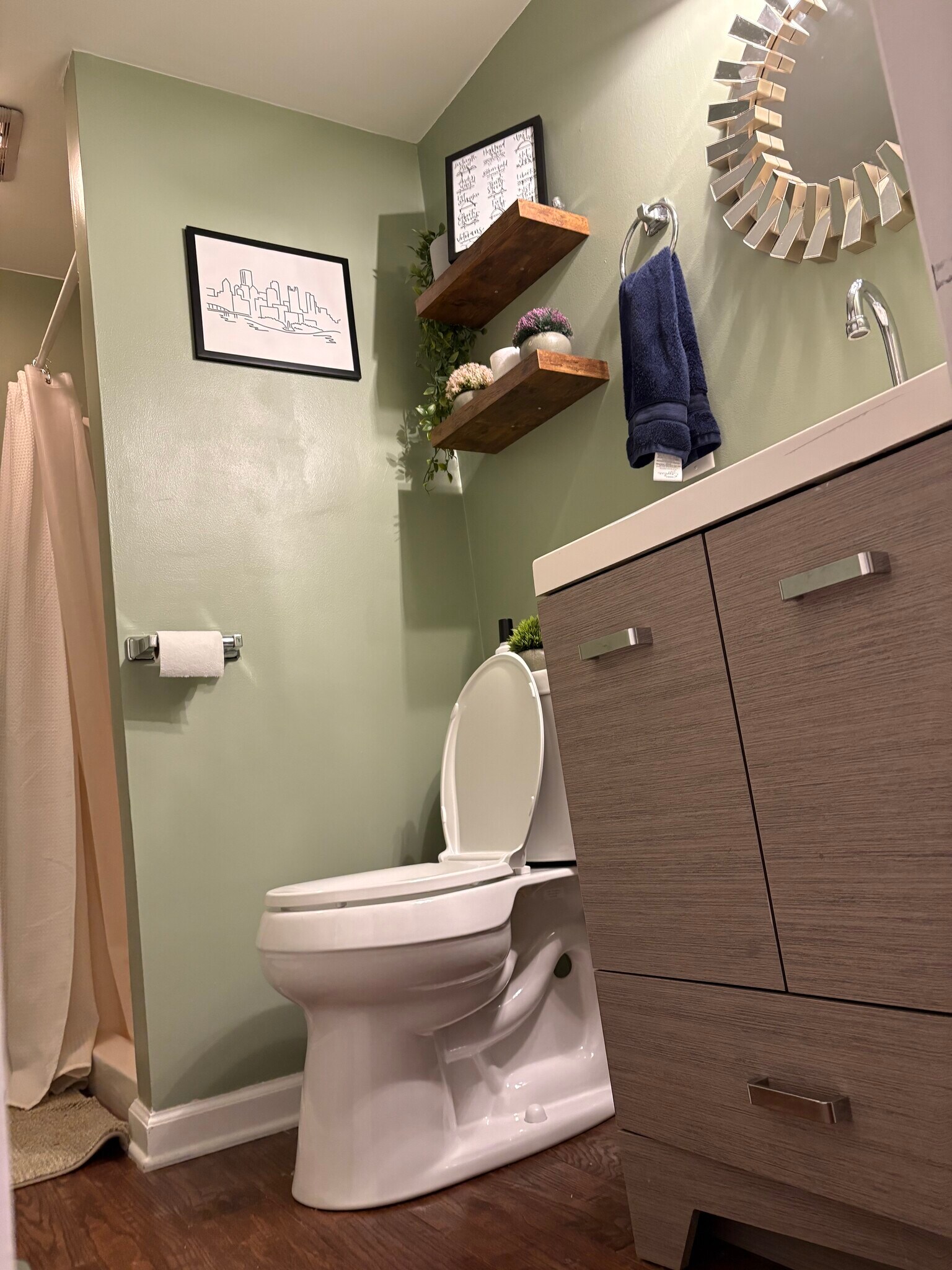 Building Photo - 1916 Wharton St