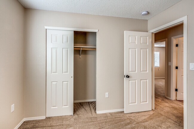 Building Photo - Beautiful 1 Story Property located in the Heart of Horizon City TX