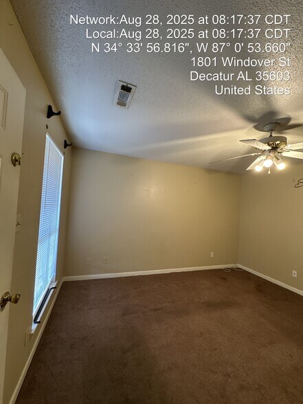 Building Photo - 1801 Windover Pl SW