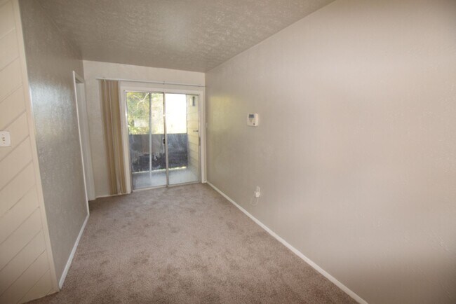 Building Photo - 3916 Crayrich Cir