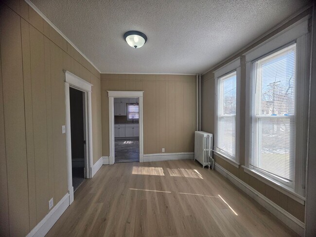 Building Photo - 1136 Edgerton St
