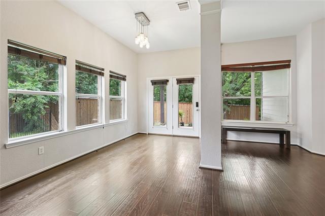 Building Photo - 3901 Ringdove Way
