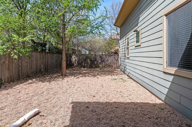 Building Photo - 4408 Banister Ln