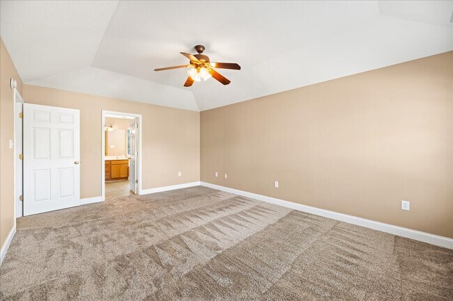 Building Photo - 10841 Parkgate Ln
