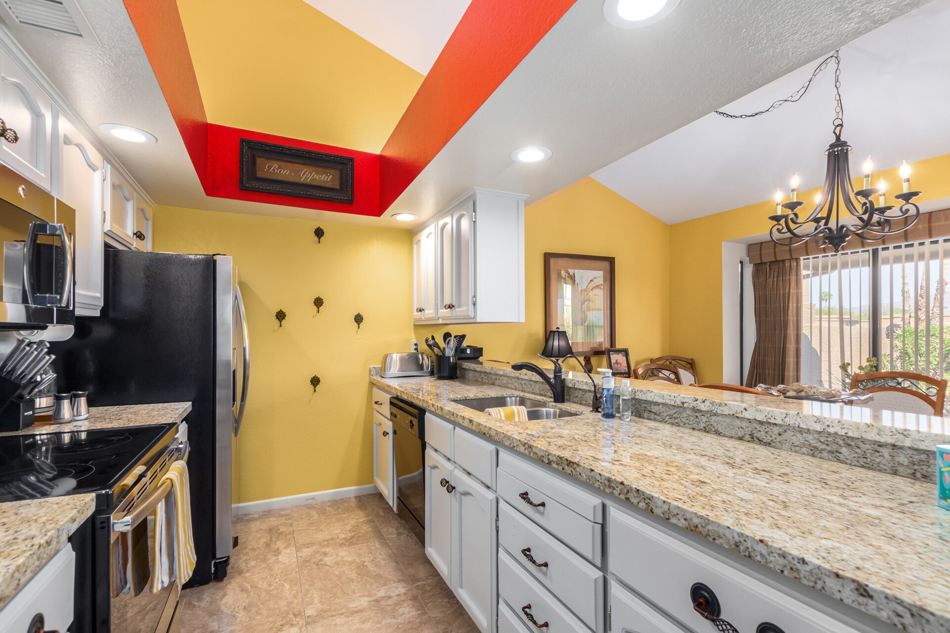 Building Photo - 25609 N Forest Rd