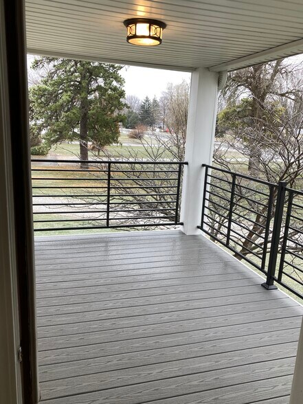 Building Photo - 6204 W Kimberly Rd