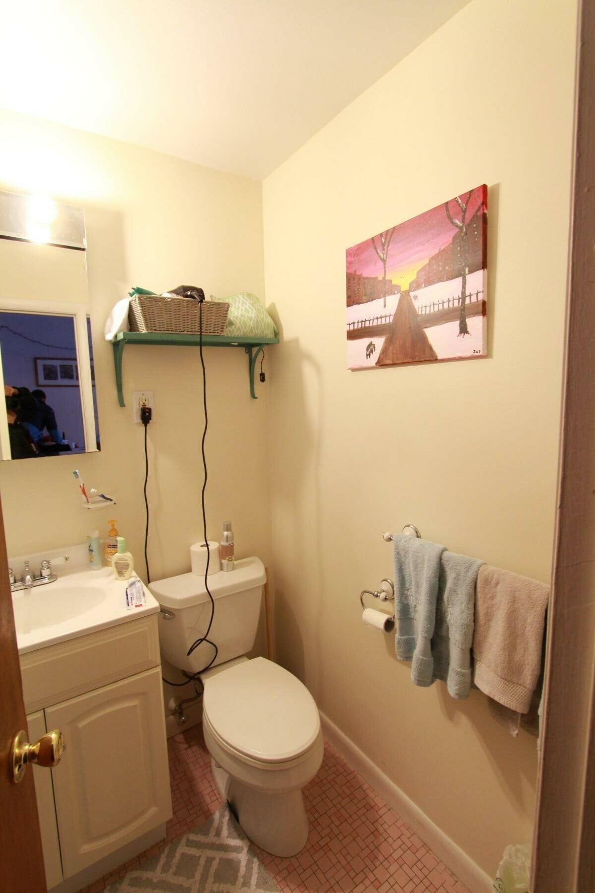 Building Photo - 199 Winthrop Rd