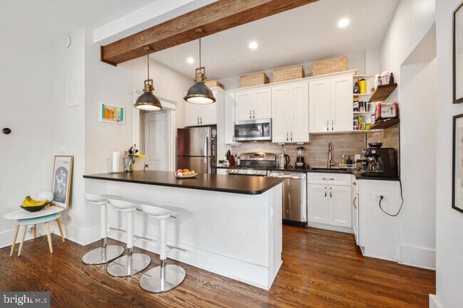 Building Photo - 3407 Ordway St NW