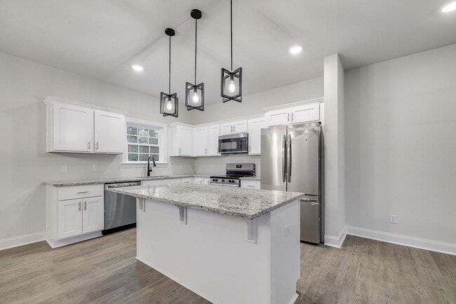 Building Photo - Comfortable 3BR/2BA Home in Effingham County – Open Floor Plan