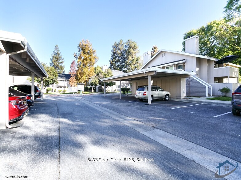 Building Photo - 5493 Sean Cir