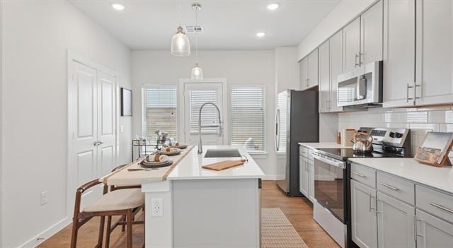 Building Photo - 5820 Soapstone St