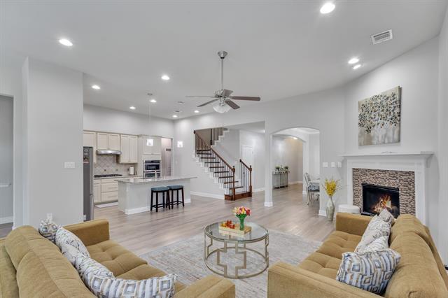 Building Photo - 8701 Tutbury Pl