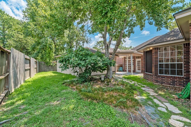 Building Photo - 5211 High Glen Ct