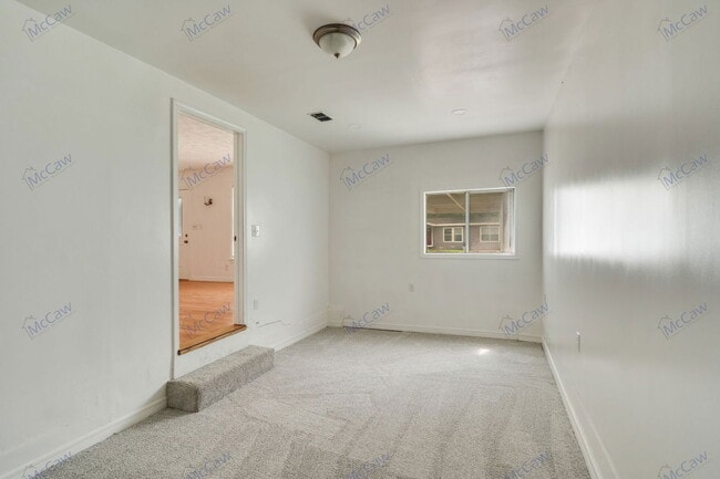 Building Photo - 2938 Hunter St