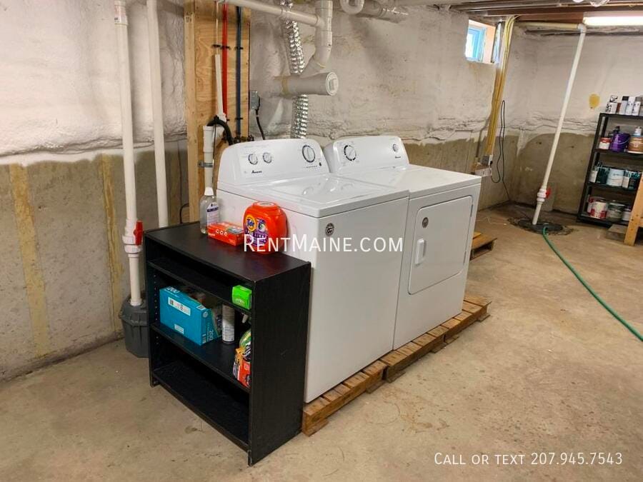 Building Photo - 1844 Essex St