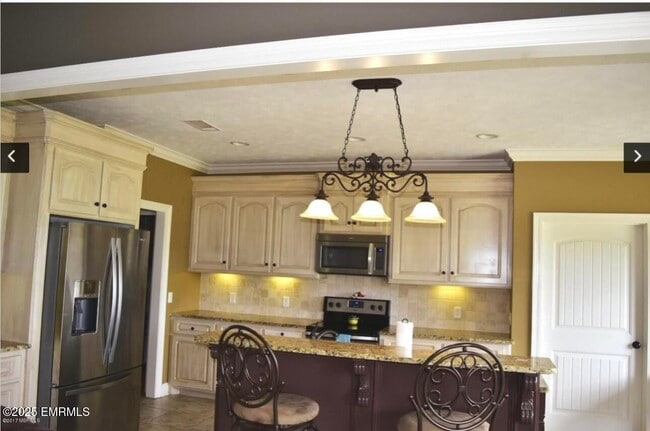 Building Photo - 11767 Maiden Rd