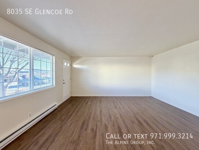 Building Photo - 8035 SE Glencoe Rd