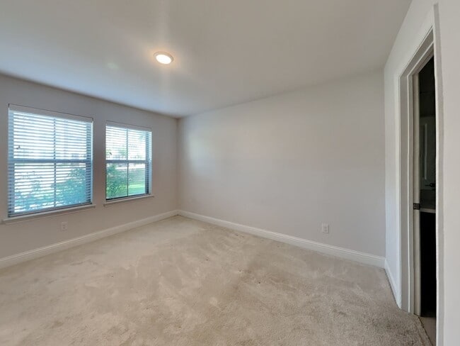 Building Photo - Your Dream 3-Story Home Awaits with $500 Off First Month’s Rent!