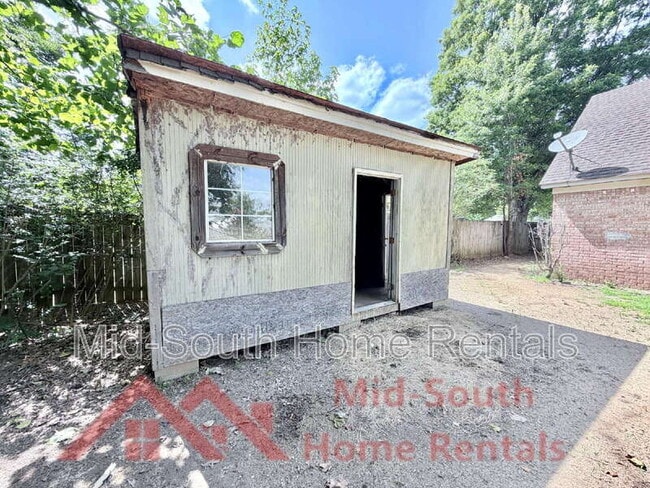 Building Photo - 4623 Cedar Branch Cove