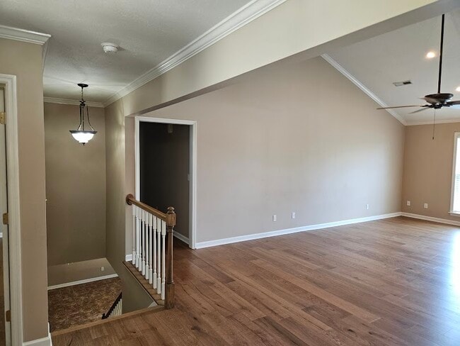 Building Photo - 350 Swindall Cir
