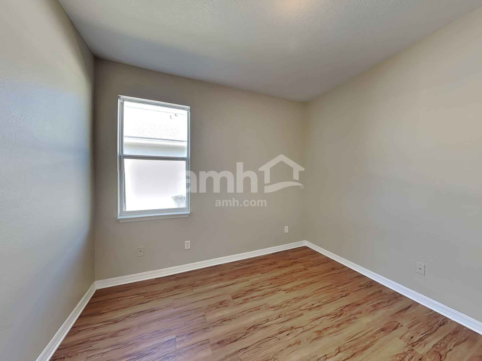 Building Photo - 2311 124th Dr E