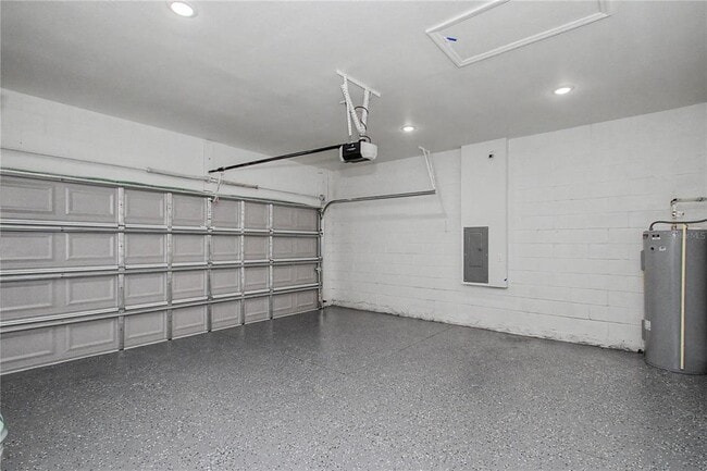 Building Photo - 16698 SW 30th Avenue Rd