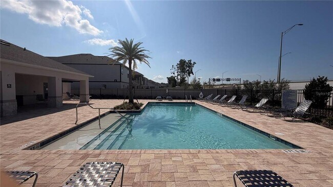 Building Photo - 438 Lady Palm St