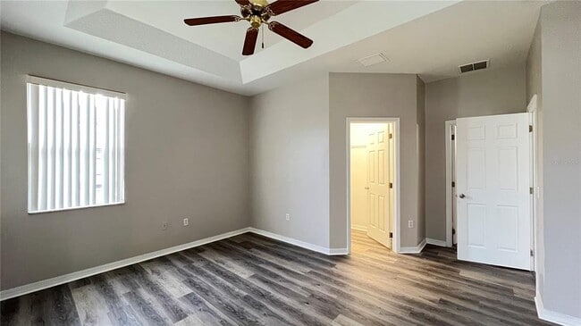 Building Photo - 318 Sand Ridge Dr