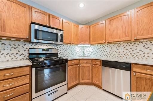 Building Photo - 2906 Ridgefield Ct