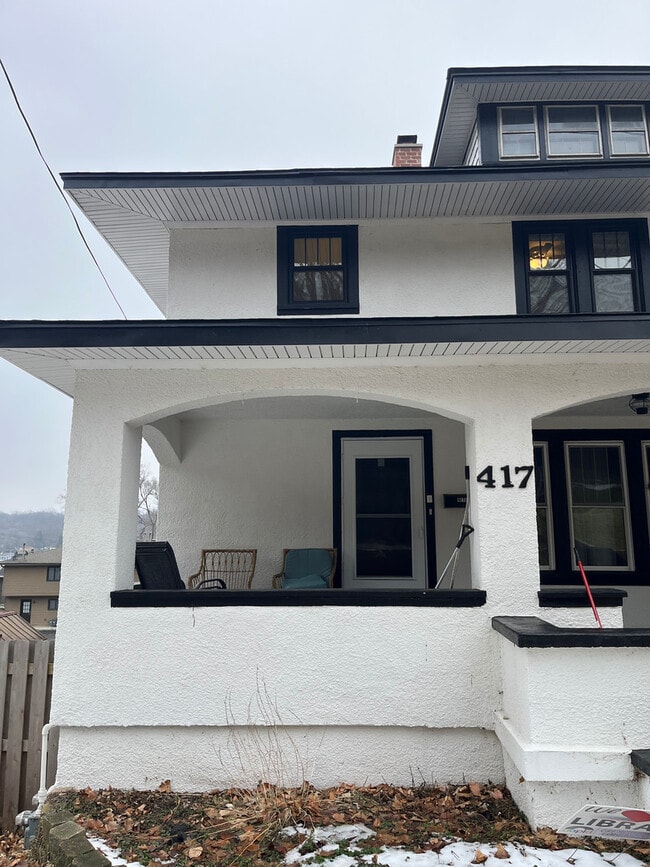 Building Photo - 417 N Main St