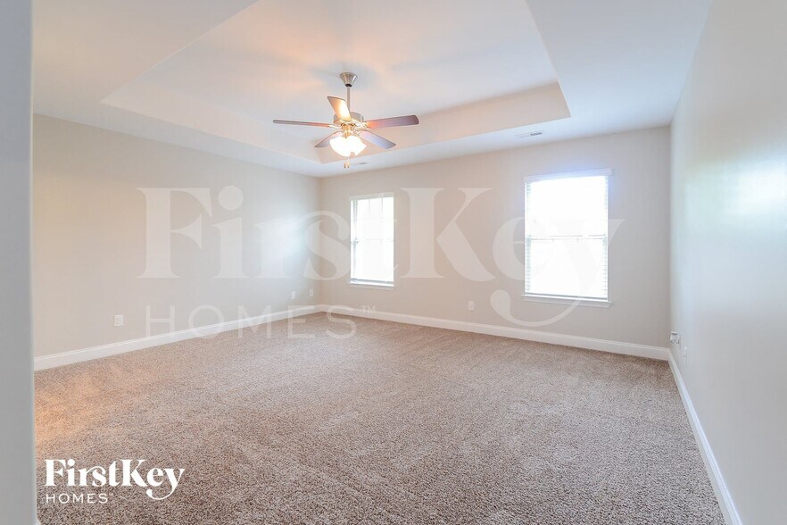 Building Photo - 142 Grasonville Rd