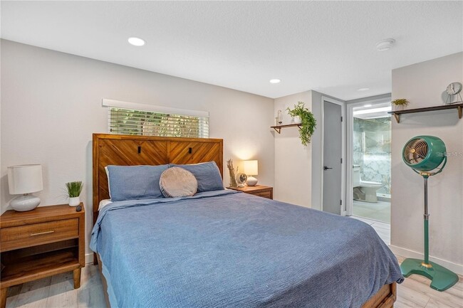 Building Photo - 1891 Oglesby Ave