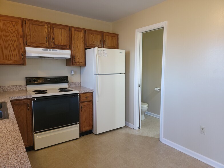 Building Photo - 46 Ironstone Dr