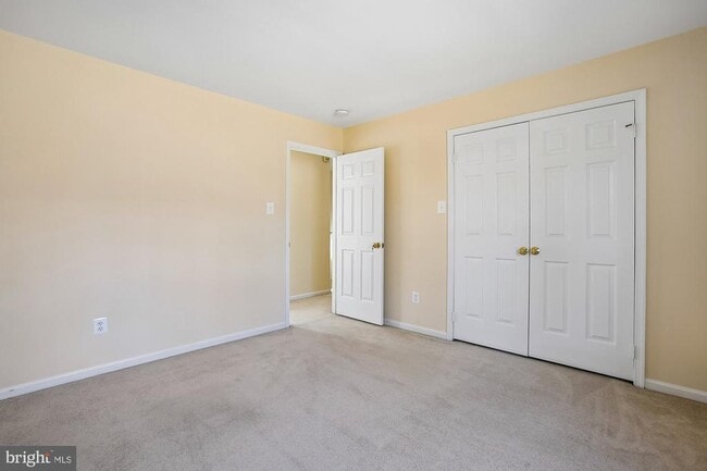 Building Photo - 6604 Tina Ln