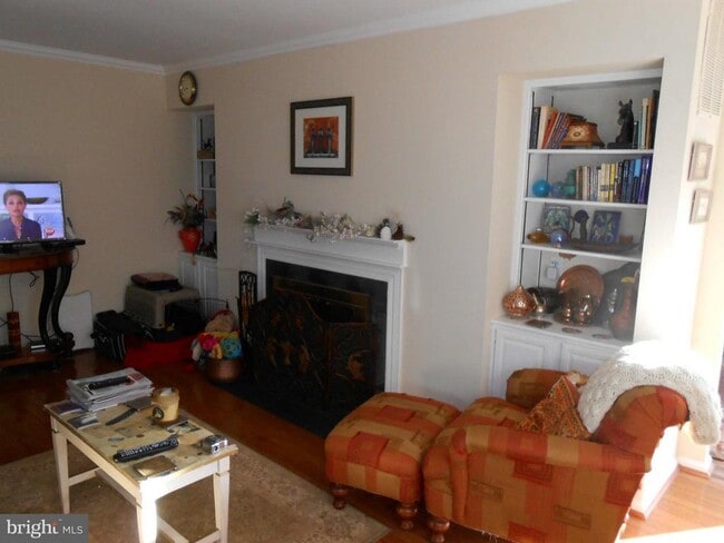 Building Photo - 9817 Pebble Weigh Ct