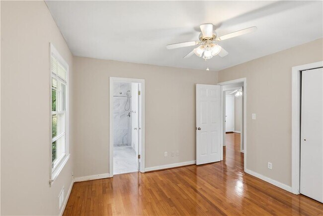Building Photo - 1370 Blackwell Rd