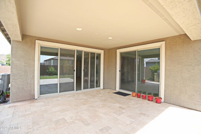 Building Photo - 7013 W Bajada Rd