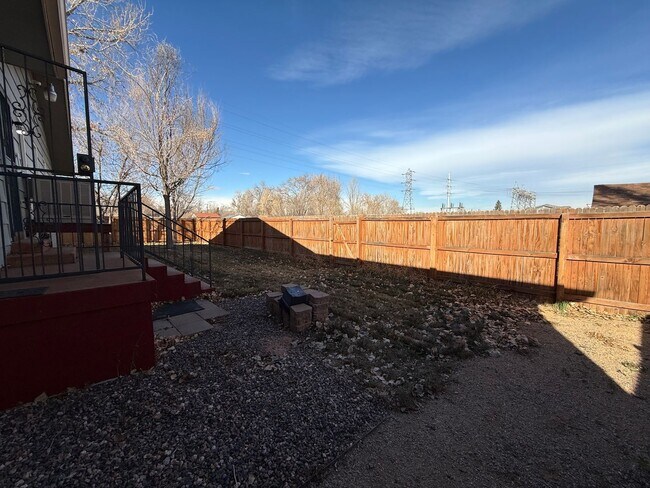 Building Photo - Gorgeous Remodeled 3-Bedroom Home in Lakewood!!