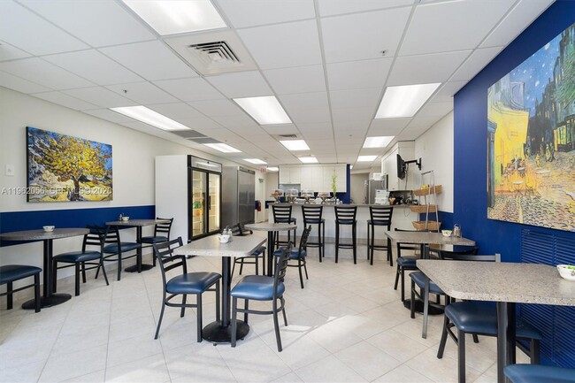 Building Photo - 6051 N Ocean Dr