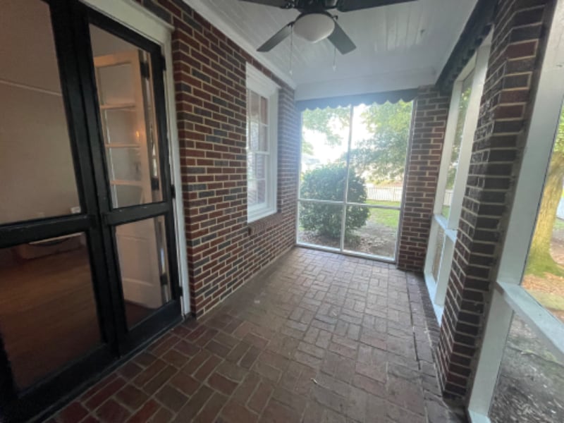 Building Photo - 1709 Pennsylvania Ave